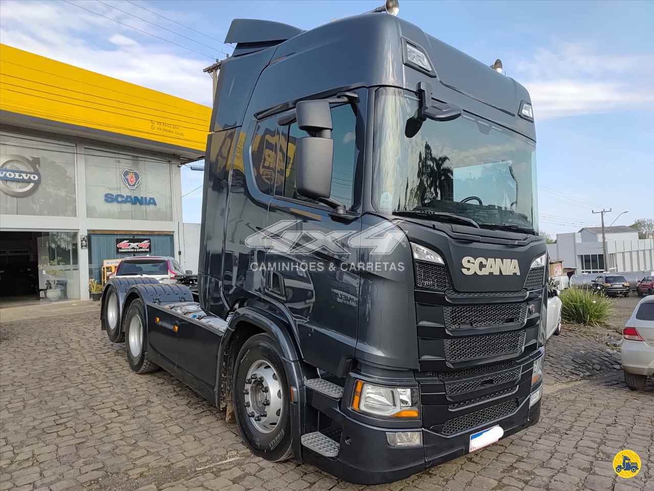CAMINHAO SCANIA SCANIA R450 Cavalo Mecânico Cavalo 6x2 4X4 Caminhões e Carretas  CONCORDIA SANTA CATARINA SC